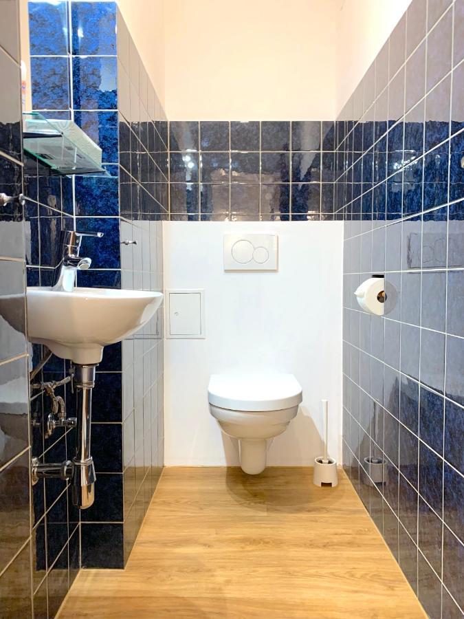 Alles Komplett - 2 Schlafzimmer, Grosse Kueche, Bad Köln Dış mekan fotoğraf
