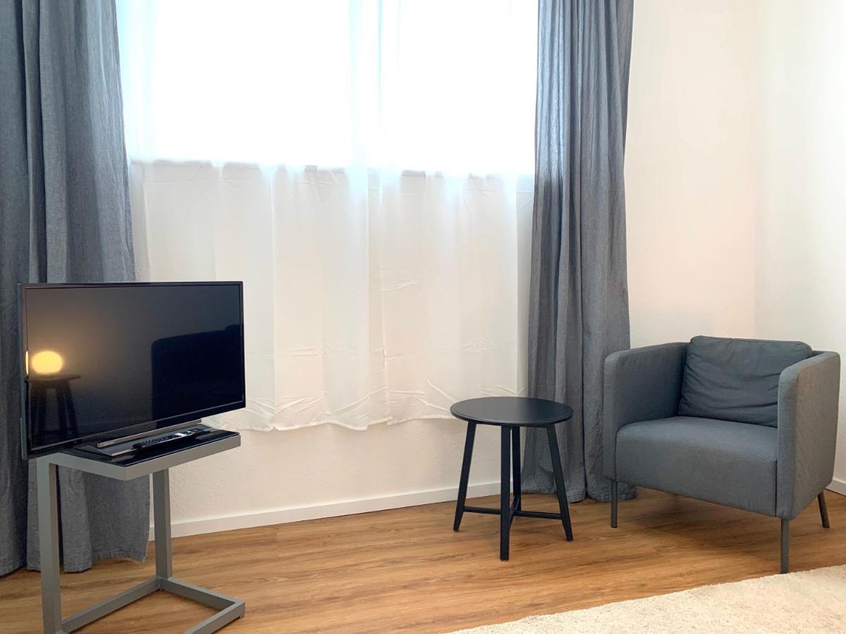 Alles Komplett - 2 Schlafzimmer, Grosse Kueche, Bad Köln Dış mekan fotoğraf
